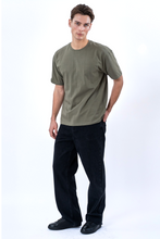 Cargar imagen en el visor de la galería, Boxy T-shirt - Olive