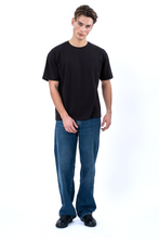 Load image into Gallery viewer, Boxy T-shirt - Black