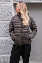 Load image into Gallery viewer, Light Puffer Jacket - Olive
