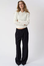 Load image into Gallery viewer, Long-sleeved Polo Shirt - Ecru