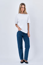 Cargar imagen en el visor de la galería, Heavy Boxfit Tee - White