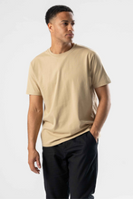 Load image into Gallery viewer, Regular T-shirt - Beige