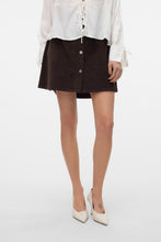 Carica l'immagine nel visualizzatore di Gallery, Etta Short Cord Skater Skirt - Chocolate Torte