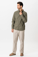 Carica l'immagine nel visualizzatore di Gallery, Linen Shirt - Army