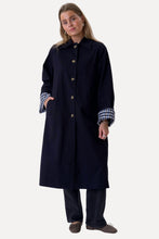 Load image into Gallery viewer, Livia Trenchcoat - Navy