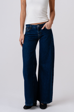 Load image into Gallery viewer, Bianca Low Waist Jeans - Medium Blue