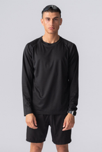 Load image into Gallery viewer, Long-sleeved Training T-shirt - Black