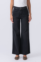 Carica l'immagine nel visualizzatore di Gallery, Amalia Jeans - Grey