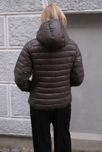 Load image into Gallery viewer, Light Puffer Jacket - Olive
