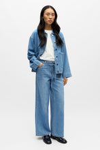 Carica l'immagine nel visualizzatore di Gallery, Rosie Wide Jeans - Light Blue Denim