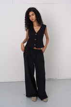 Charger l'image dans la galerie, Elle Vest - Black