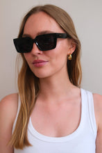 Cargar imagen en el visor de la galería, Nala Sunglasses - Black