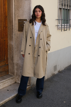 Load image into Gallery viewer, Linea trenchcoat - Beige