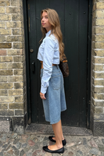 Load image into Gallery viewer, Talia Shirt - Light Blue