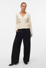 Carica l'immagine nel visualizzatore di Gallery, Gold V-Neck Contrast Cardigan - Birch W. Black