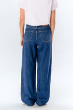 Load image into Gallery viewer, The Original Performance Wide Jeans - Medium Blue Denim