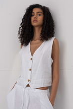 Load image into Gallery viewer, Elle Vest - White