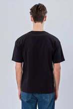 Cargar imagen en el visor de la galería, Oversized T-shirt with print - Black