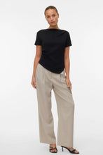 Charger l'image dans la galerie, Mille Boatneck Short Top - Black