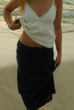 Charger l'image dans la galerie, Capri Skirt - Navy blue