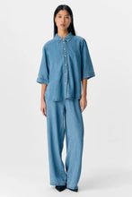 Load image into Gallery viewer, Frame Denim Top - Light Blue Denim