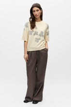 Load image into Gallery viewer, Laney Rubin Pullover - Sandshell Sky