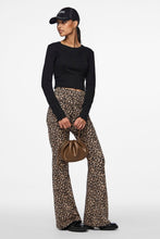 Load image into Gallery viewer, Marie O-Neck Poin Top - Black