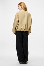 Charger l'image dans la galerie, Berit Balloon Bomber Jacket - Travertine