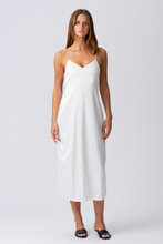 Cargar imagen en el visor de la galería, Elina Strap Dress - White