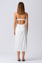 Cargar imagen en el visor de la galería, Elina Strap Dress - White
