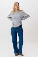 Afbeelding in Gallery-weergave laden, Heavy Crewneck - Grey