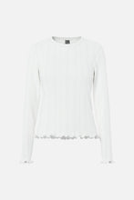 Cargar imagen en el visor de la galería, Marie O-Neck Poin Top - Cloud Dancer
