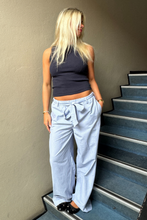 Afbeelding in Gallery-weergave laden, Francesca Striped Pants - Sky Blue