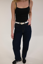 Cargar imagen en el visor de la galería, Aurora Belt - White