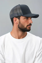 Carica l'immagine nel visualizzatore di Gallery, Retro Trucker Cap - Black