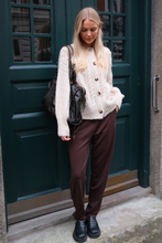 Carica l'immagine nel visualizzatore di Gallery, Botton Knit - Mid Grey