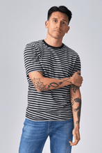 Load image into Gallery viewer, Nørregade Stripe - Mottled Black-Gray