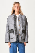 Load image into Gallery viewer, Quilted Block Jacket - Black