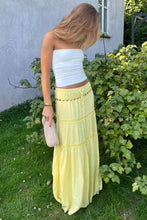 Afbeelding in Gallery-weergave laden, Alma Maxi Skirt - Dusty yellow