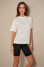 Load image into Gallery viewer, Jackie Shorts Seamless - Black