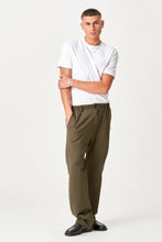 Charger l'image dans la galerie, Performance Pants Loose - Army Green