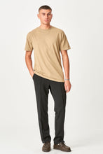 Afbeelding in Gallery-weergave laden, Oversized t -shirt - zand