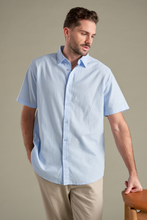 Load image into Gallery viewer, Short Sleeve Linen Shirt - Light Blue