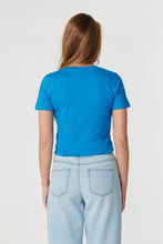 Carica l'immagine nel visualizzatore di Gallery, T-shirt aderente-