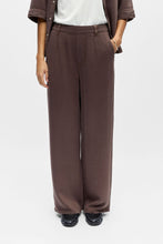 Load image into Gallery viewer, Frame Lisa Wide Pant - Seal Brown