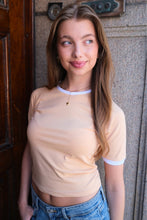 Afbeelding in Gallery-weergave laden, Rosa T-shirt - Khaki