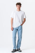 Load image into Gallery viewer, Relaxed Fit Jeans - Light Blue Denim