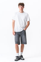 Cargar imagen en el visor de la galería, Denim Shorts Loose - Grey