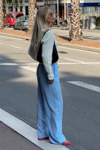 Cargar imagen en el visor de la galería, Lilly Pants - Light Blue