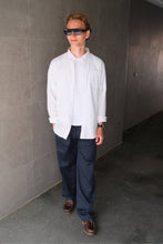 Load image into Gallery viewer, Performance Pants Wide Fit - Navy